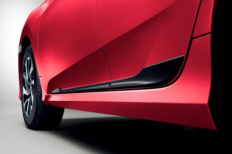 Детали экстерьера Honda Civic Sedan by Modulo (FC) 2017 года  (JP) (фото 3 из 15)